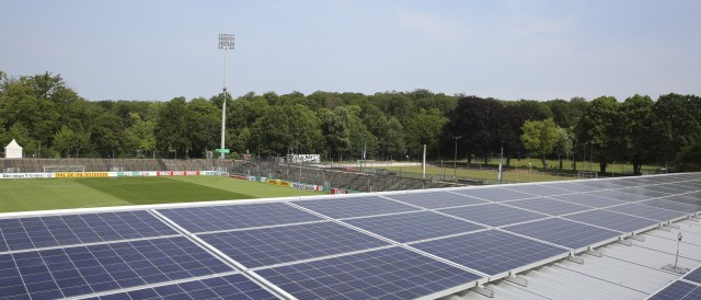 Photovoltaikanlage auf dem Dach des Karl-Liebknecht-Stadions